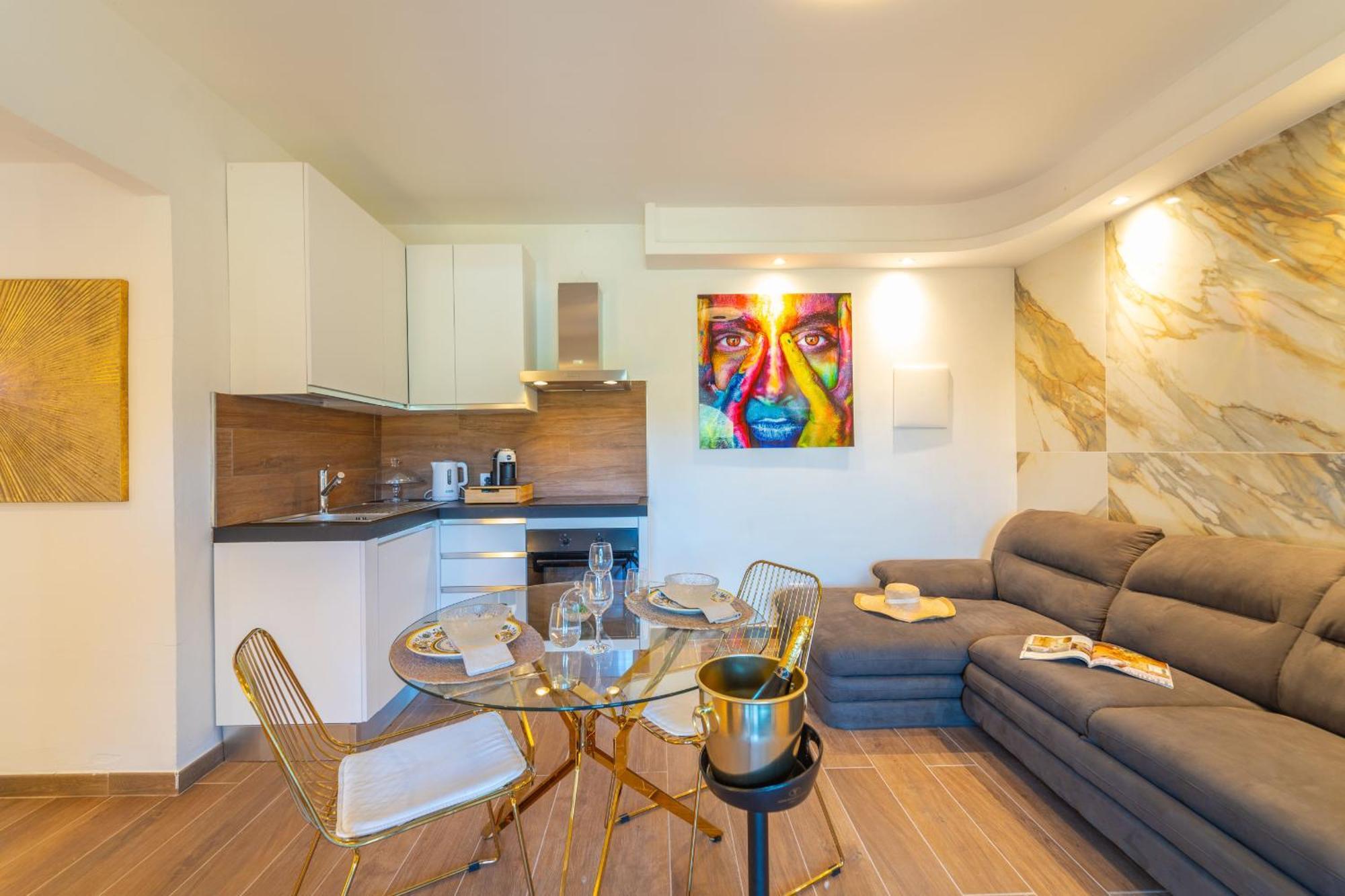 Brorent-la Maison Doree * Olbia